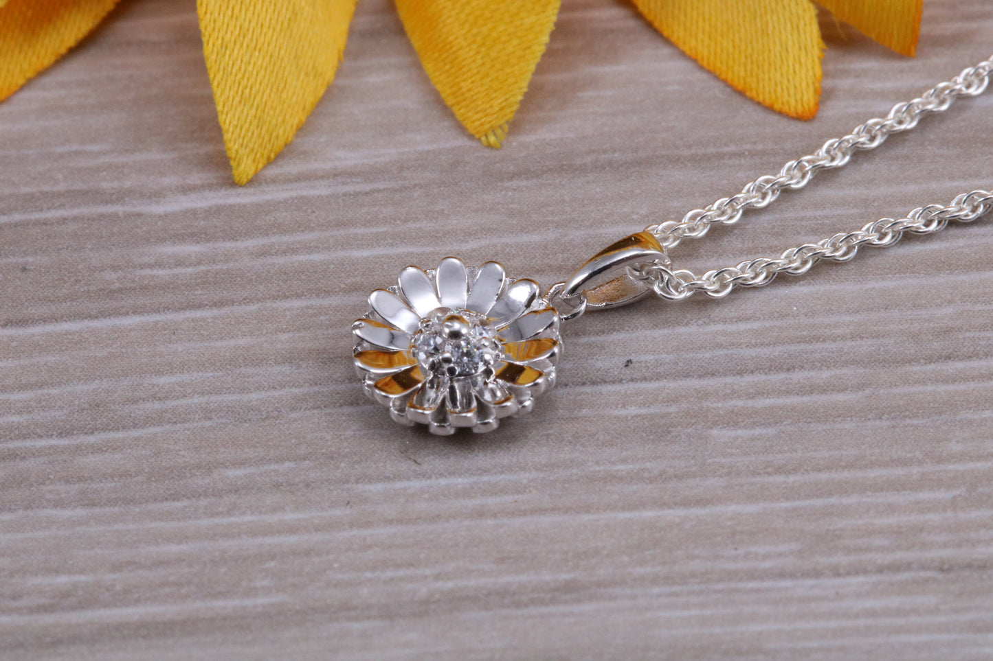 Daisy Flower Stud Earrings with Matching Necklace