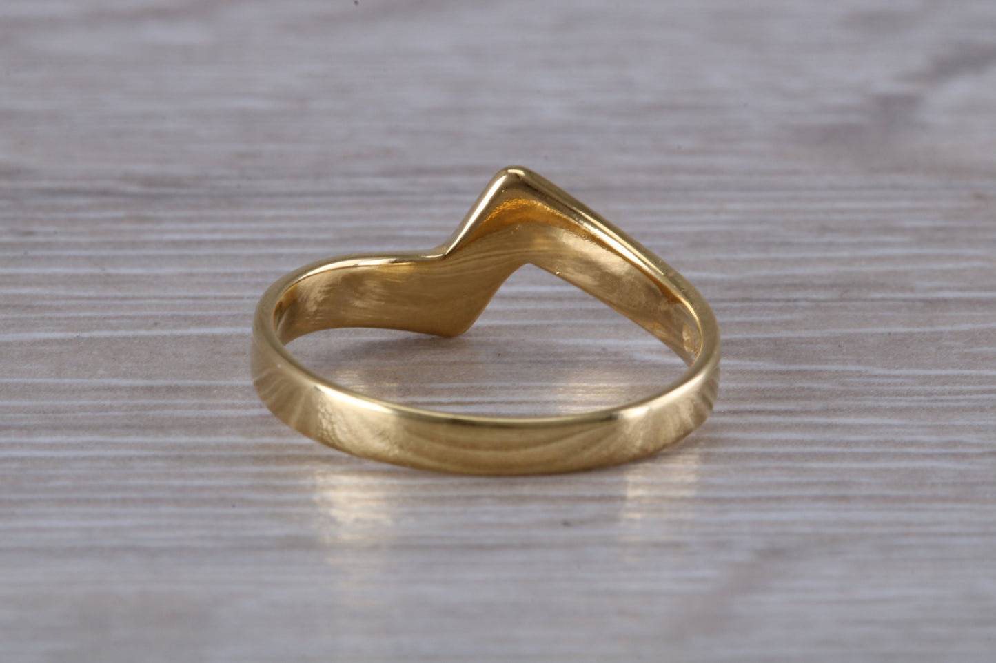 Abstract ring, made from your choice of 9ct yellow or white gold, ideal as casual ring, thumb ring or shaped band