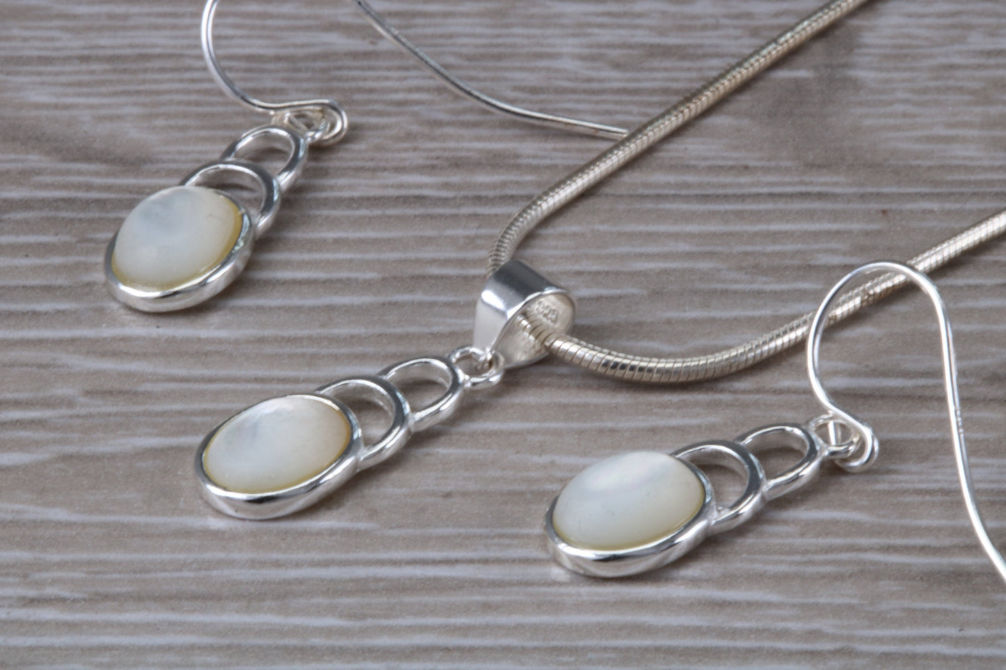 Mother of Pearl Dropper Earrings and Matching Necklace