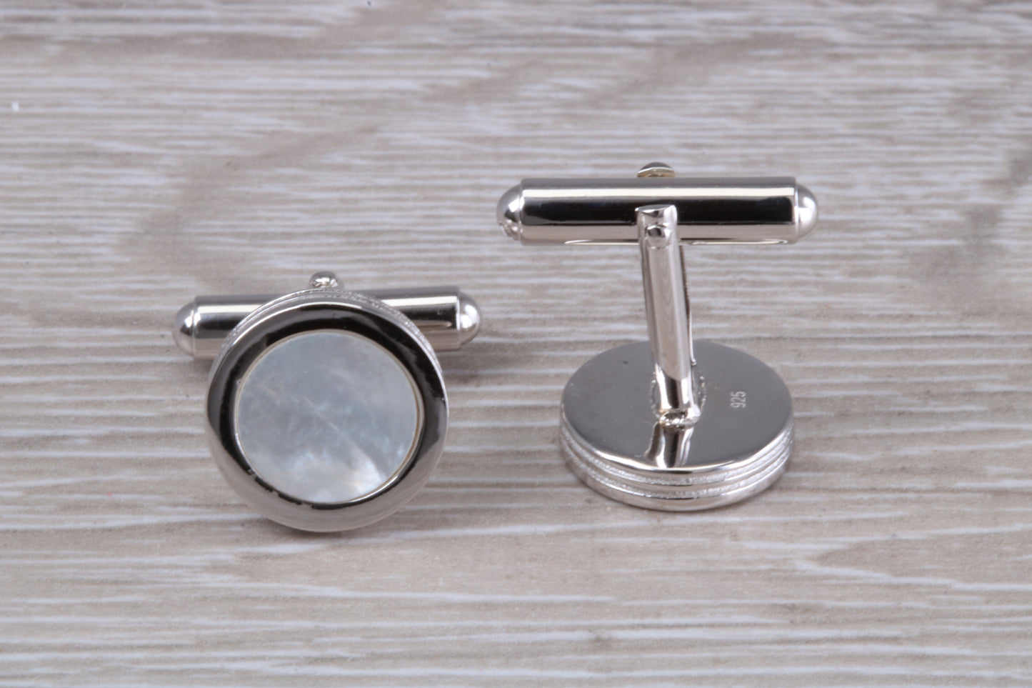 Silver Mother of Pearl set Round Cufflinks