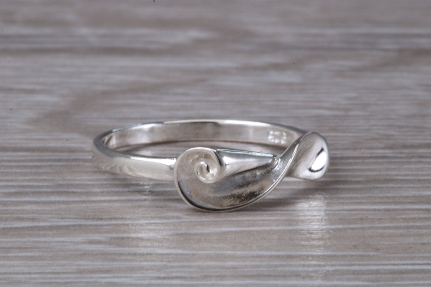 Scroll design ring, solid silver with high polished finish, very dainty and suitable for all ages