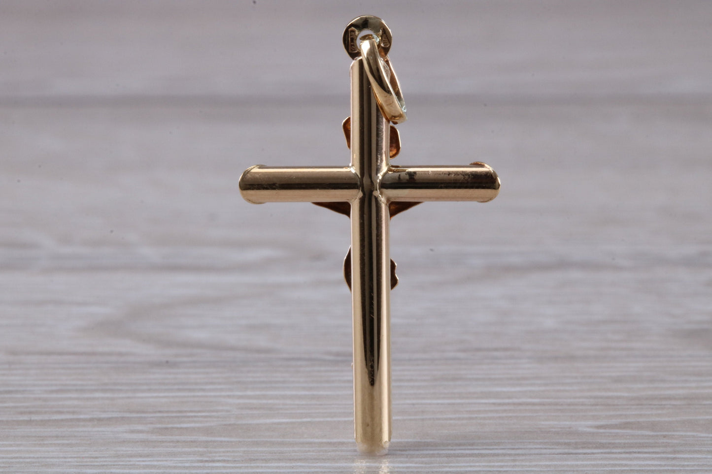 9ct Yellow Gold Crucifix Necklace
