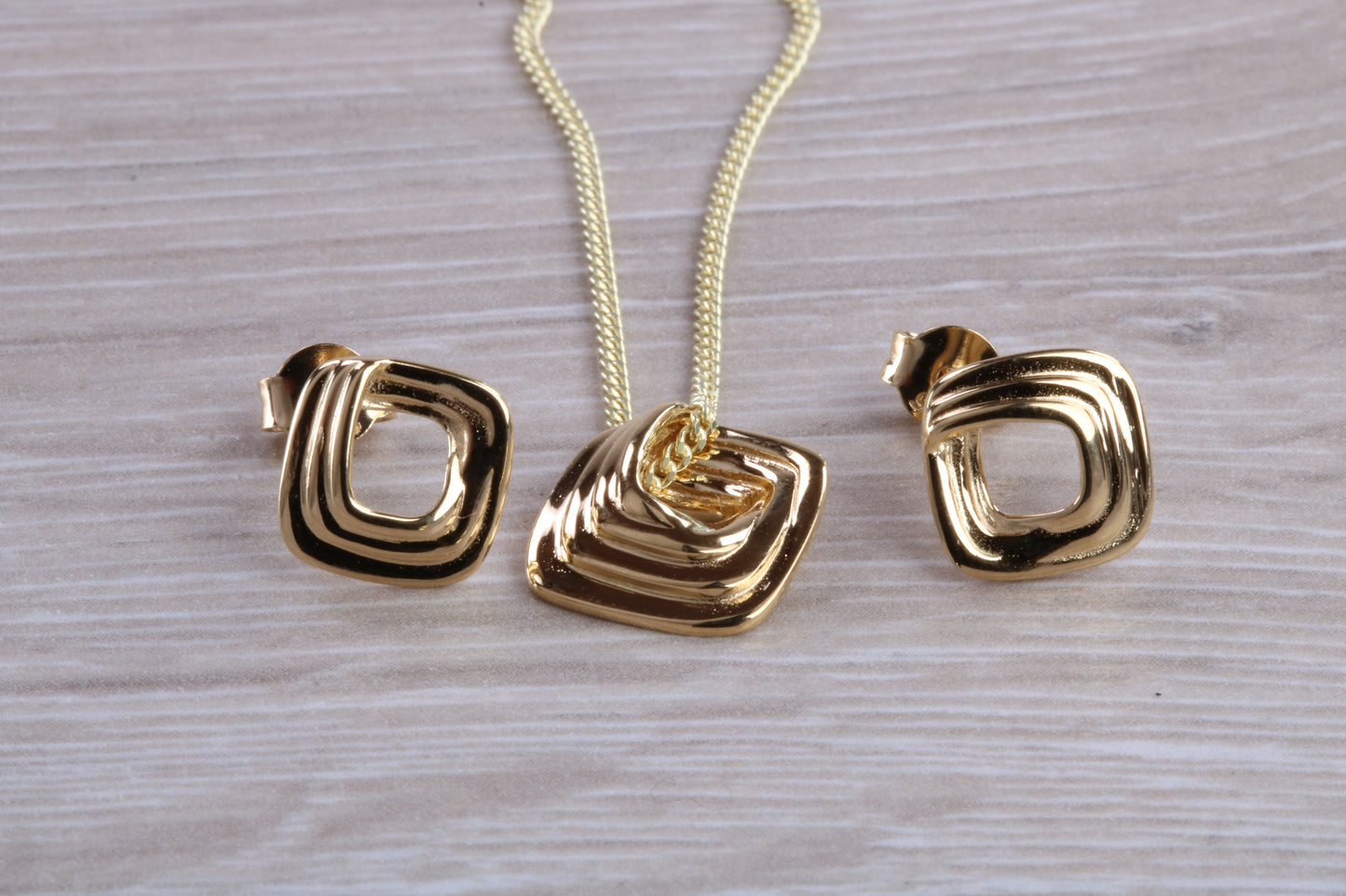 Necklace and Matching Stud Earrings