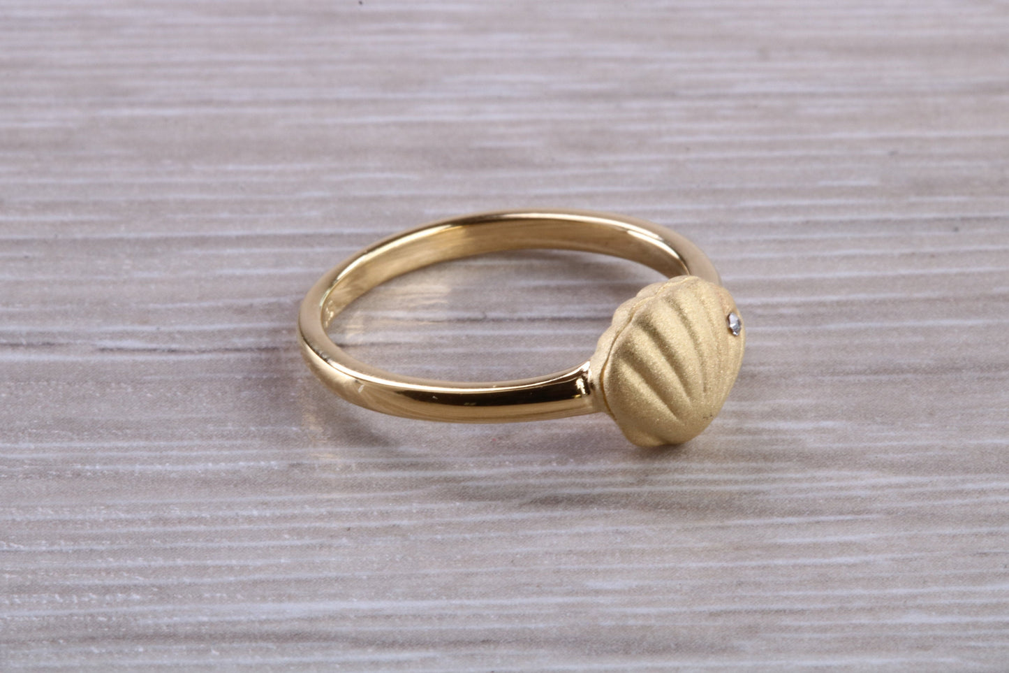Sterling Silver C Z set Shell Ring