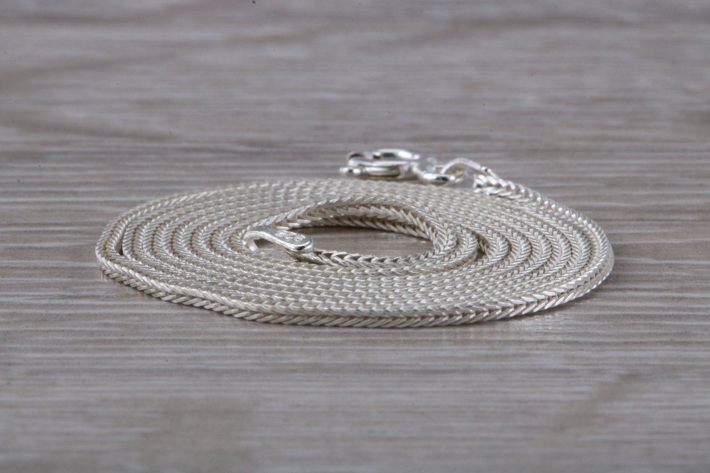 18 inch Long Sterling Silver Fox tail Pendant Chain.
