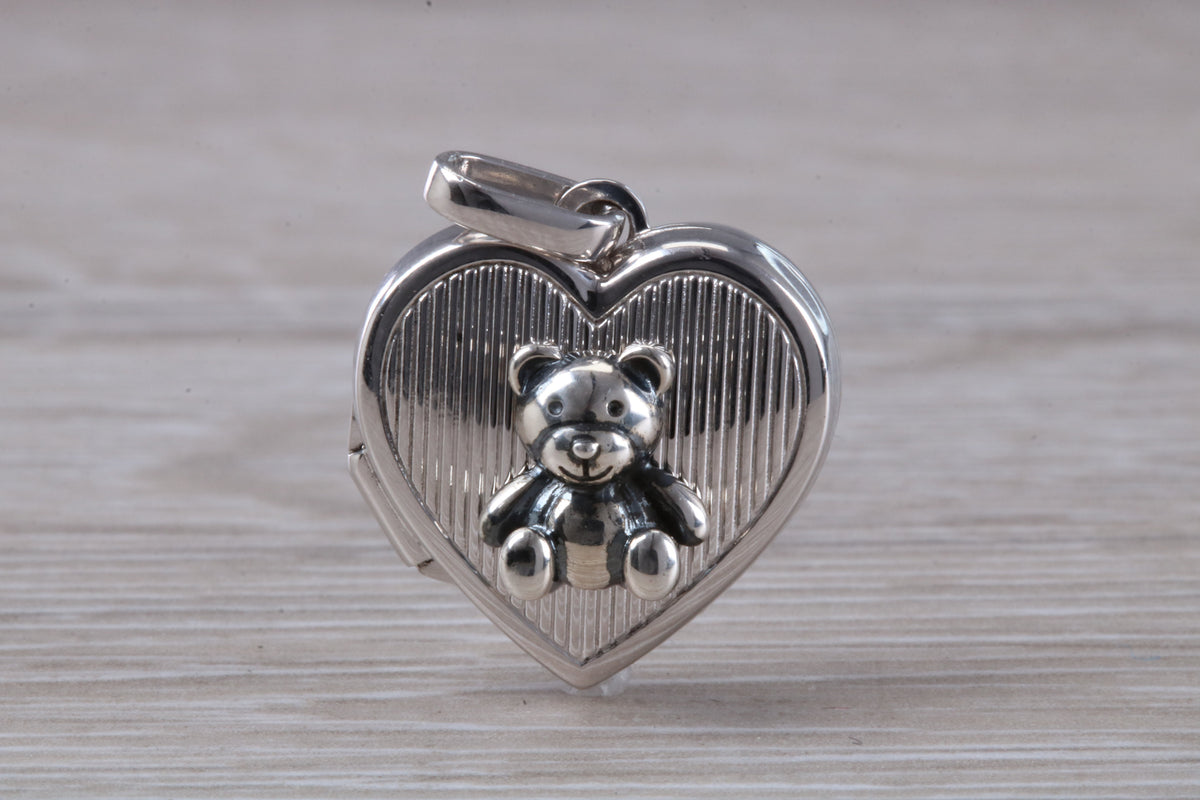 Silver teddy bear on sale pendant