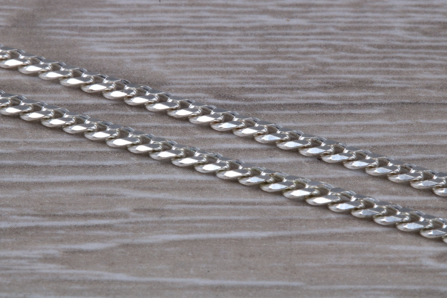 Heavy Diamond Cut Curb Chain. Sterling Silver. 20 inch Length
