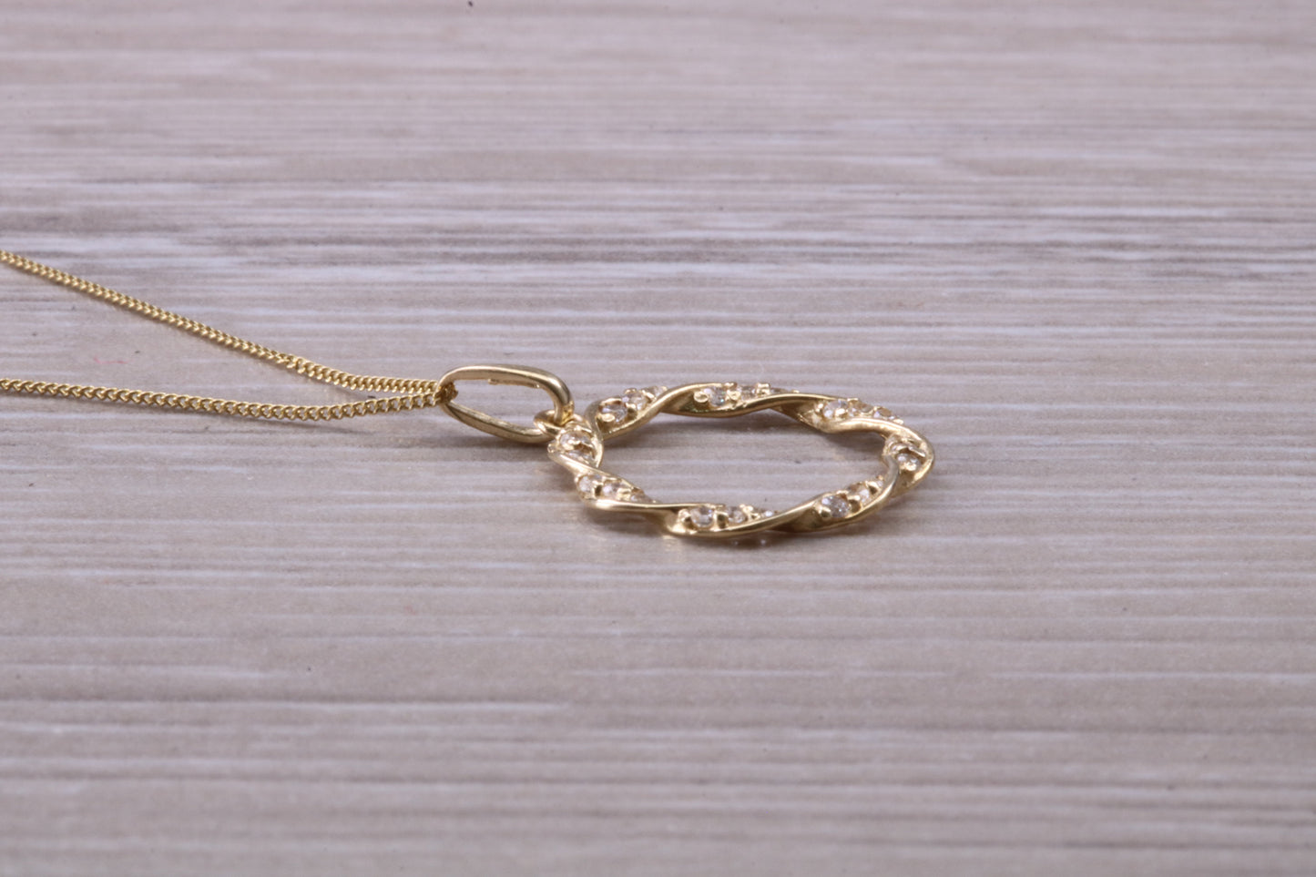 9ct Gold Circle of Life Necklace