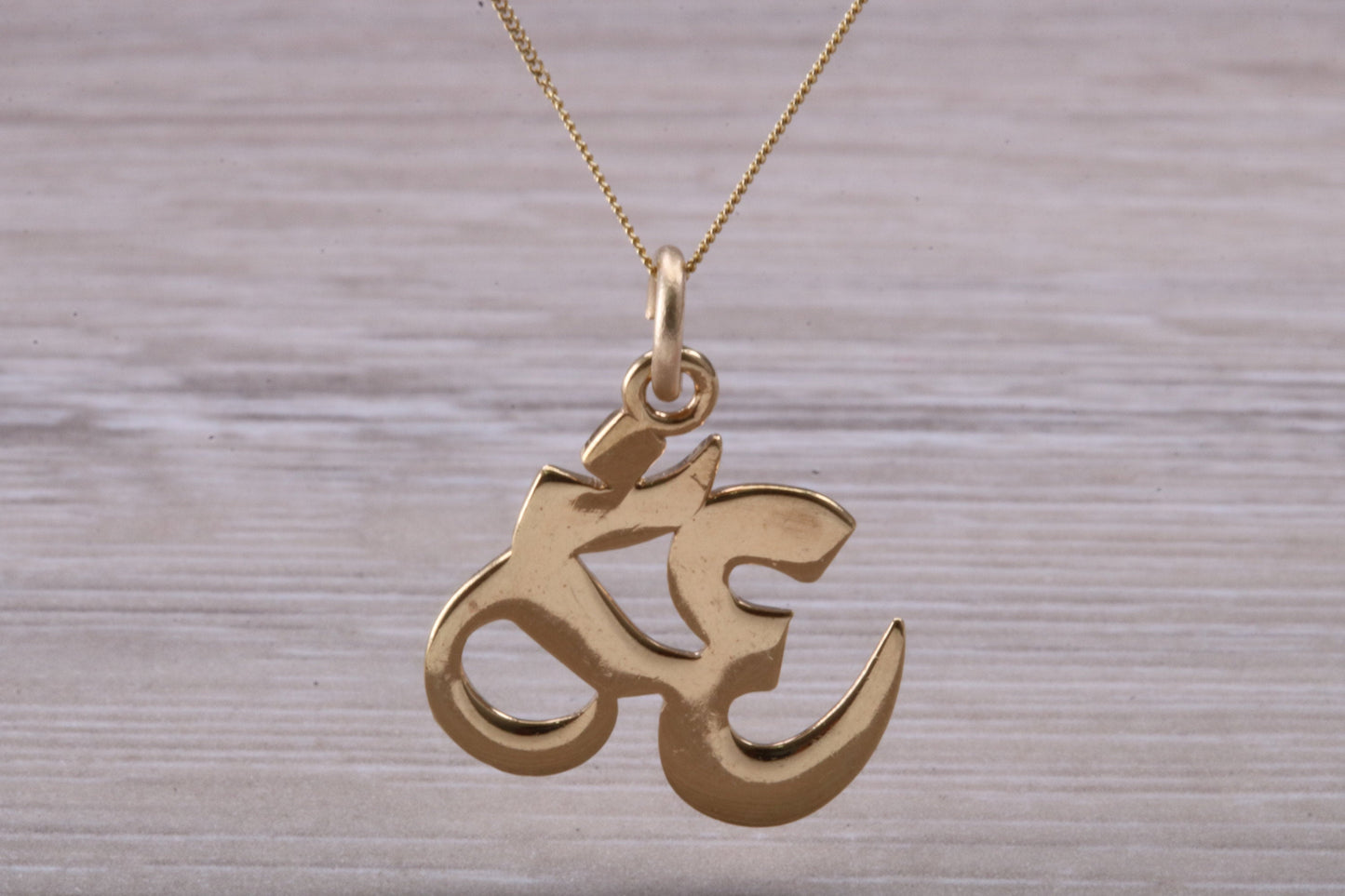 9ct Yellow Gold Aum Necklace