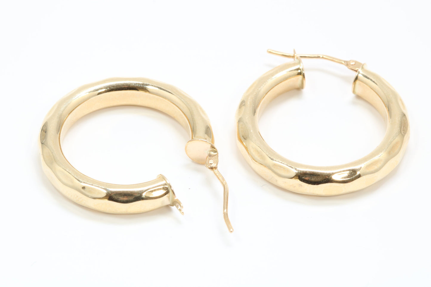 25 mm Round Chunky Hoop Creole Earrings Made from Solid 9ct Yellow Gold, British Hallmarked