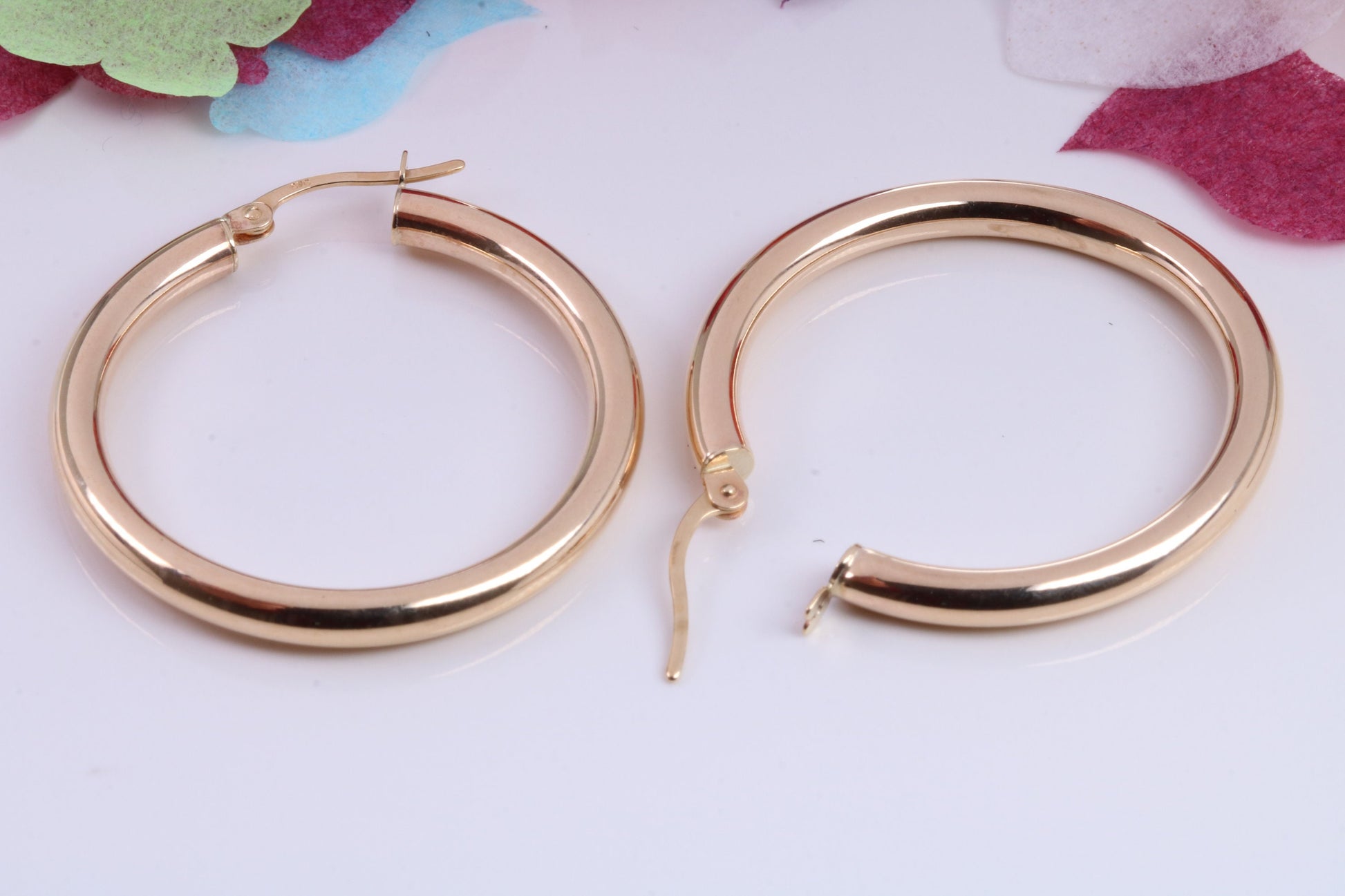 25 mm Round Hoop Creole Earrings Made from 9ct Yellow Gold