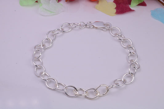 Open Link Bracelet, Ideal to Attach Charms, Good Strong Link, Made from solid Sterling Silver, 7.50 Inches Long