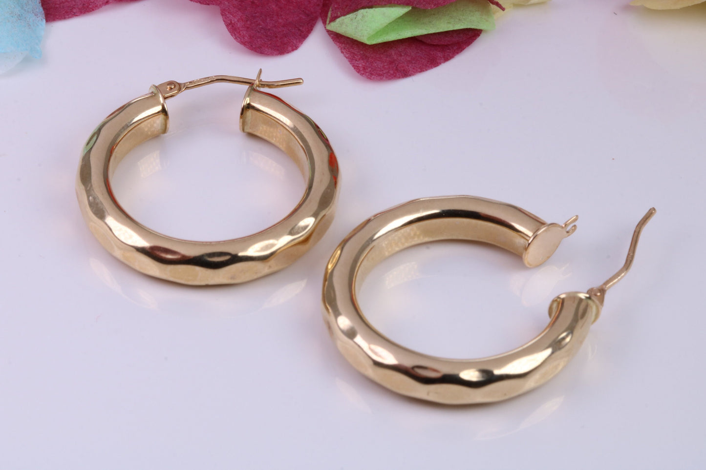 25 mm Round Chunky Hoop Creole Earrings Made from Solid 9ct Yellow Gold, British Hallmarked