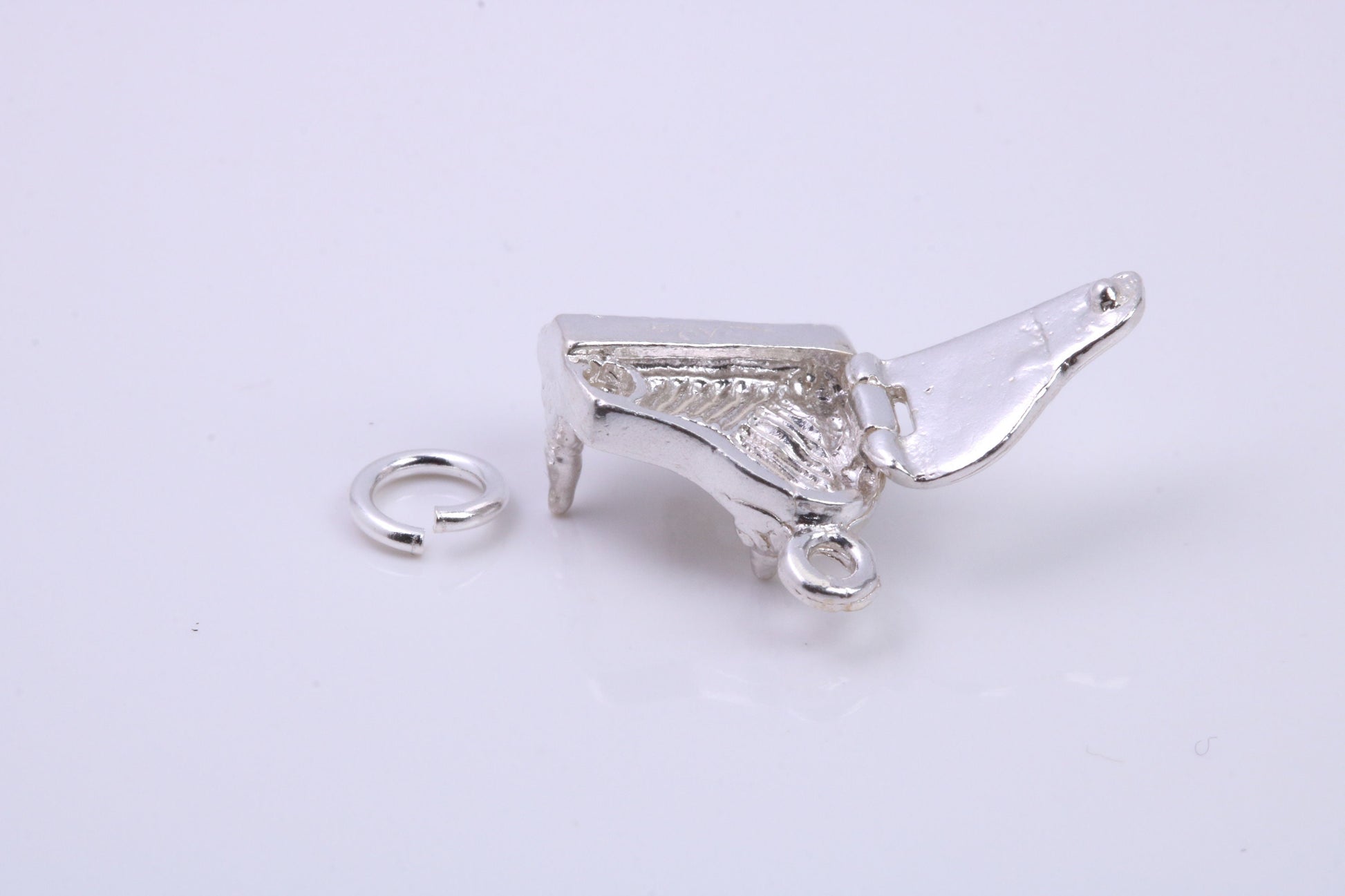 Grand Piano Charm, Traditional Charm, Made from Solid 925 Grade Sterling Silver, Complete with Attachment Link