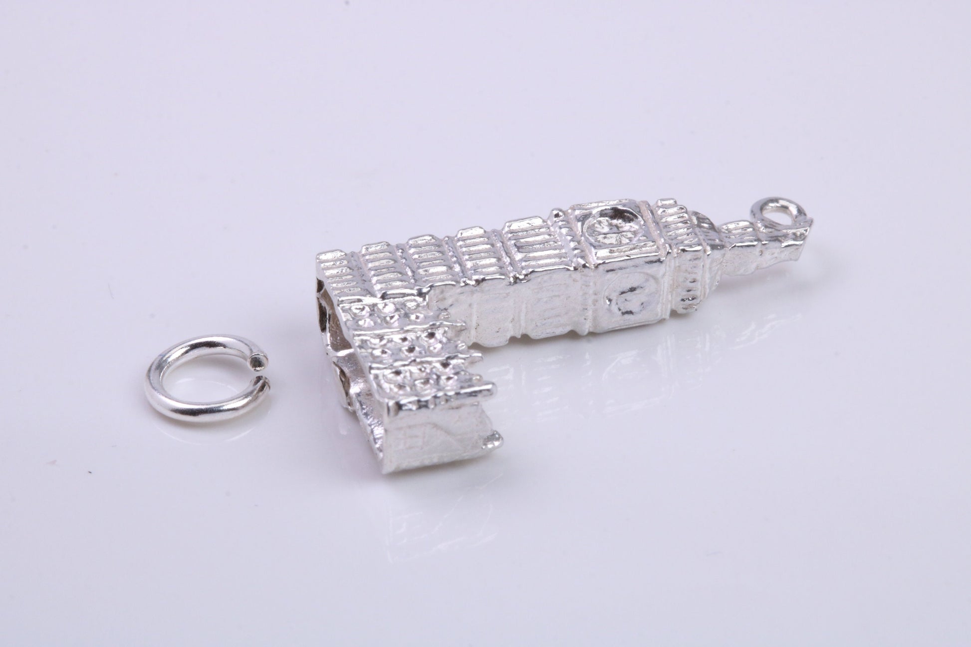 Iconic London Big Ben Charm, Traditional Charm, Made from Solid 925 Grade Sterling Silver, Complete with Attachment Link