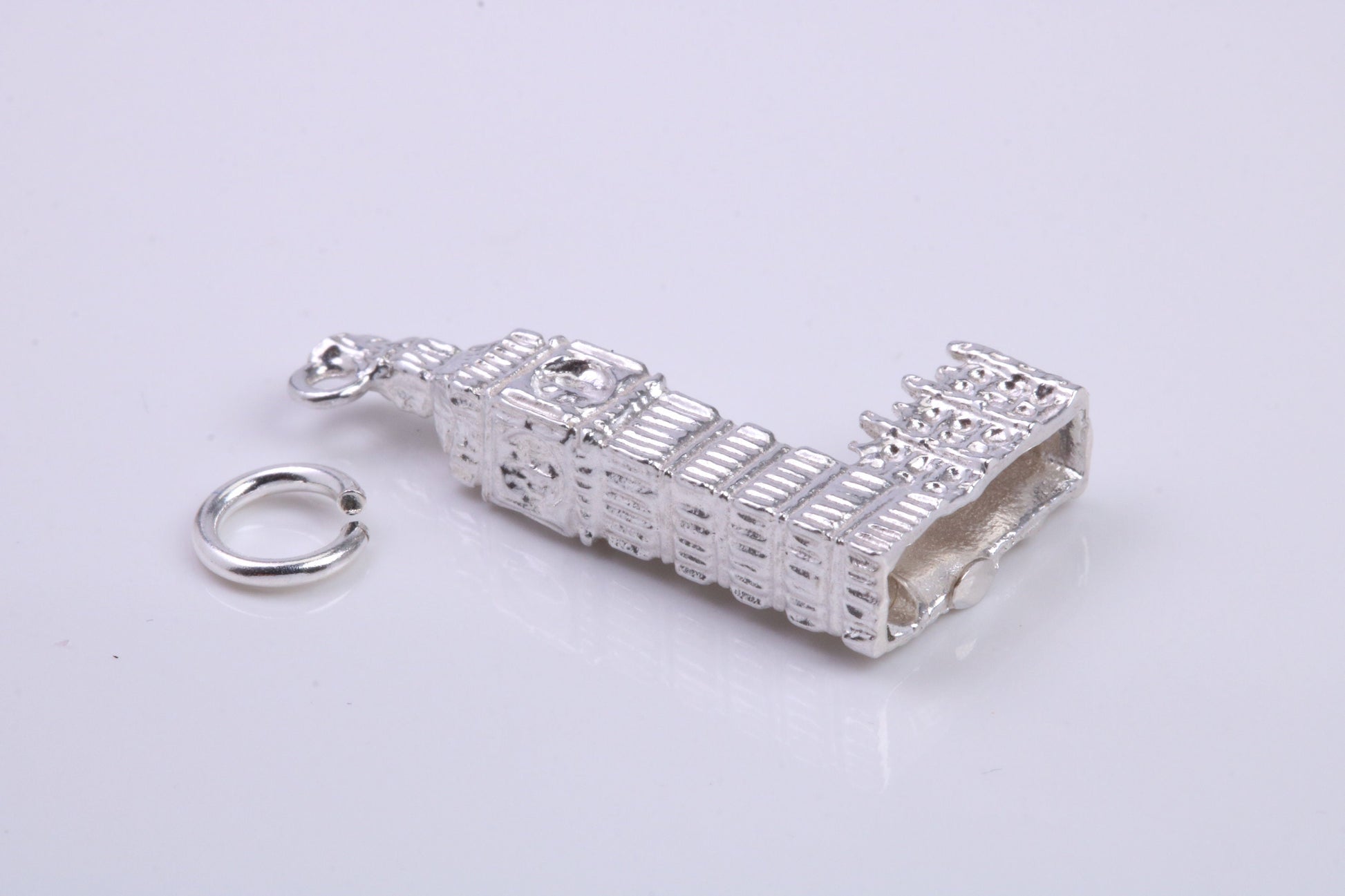 Iconic London Big Ben Charm, Traditional Charm, Made from Solid 925 Grade Sterling Silver, Complete with Attachment Link