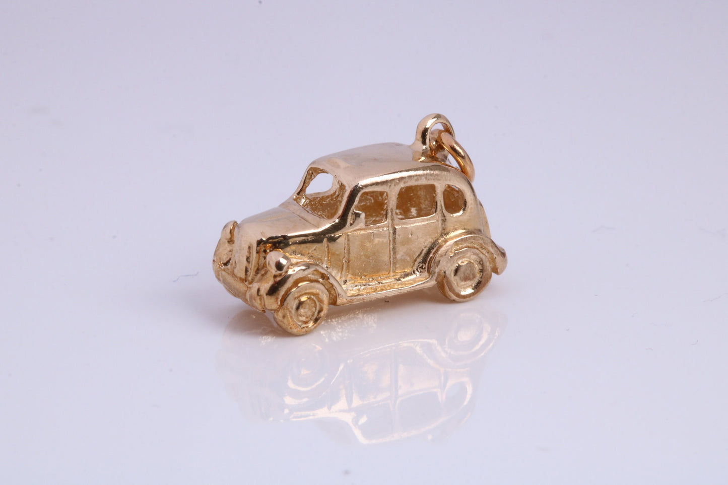 Iconic London Cab Charm, Made From Solid 9ct Yellow Gold, British Hallmarked and Complete With Attachment Link