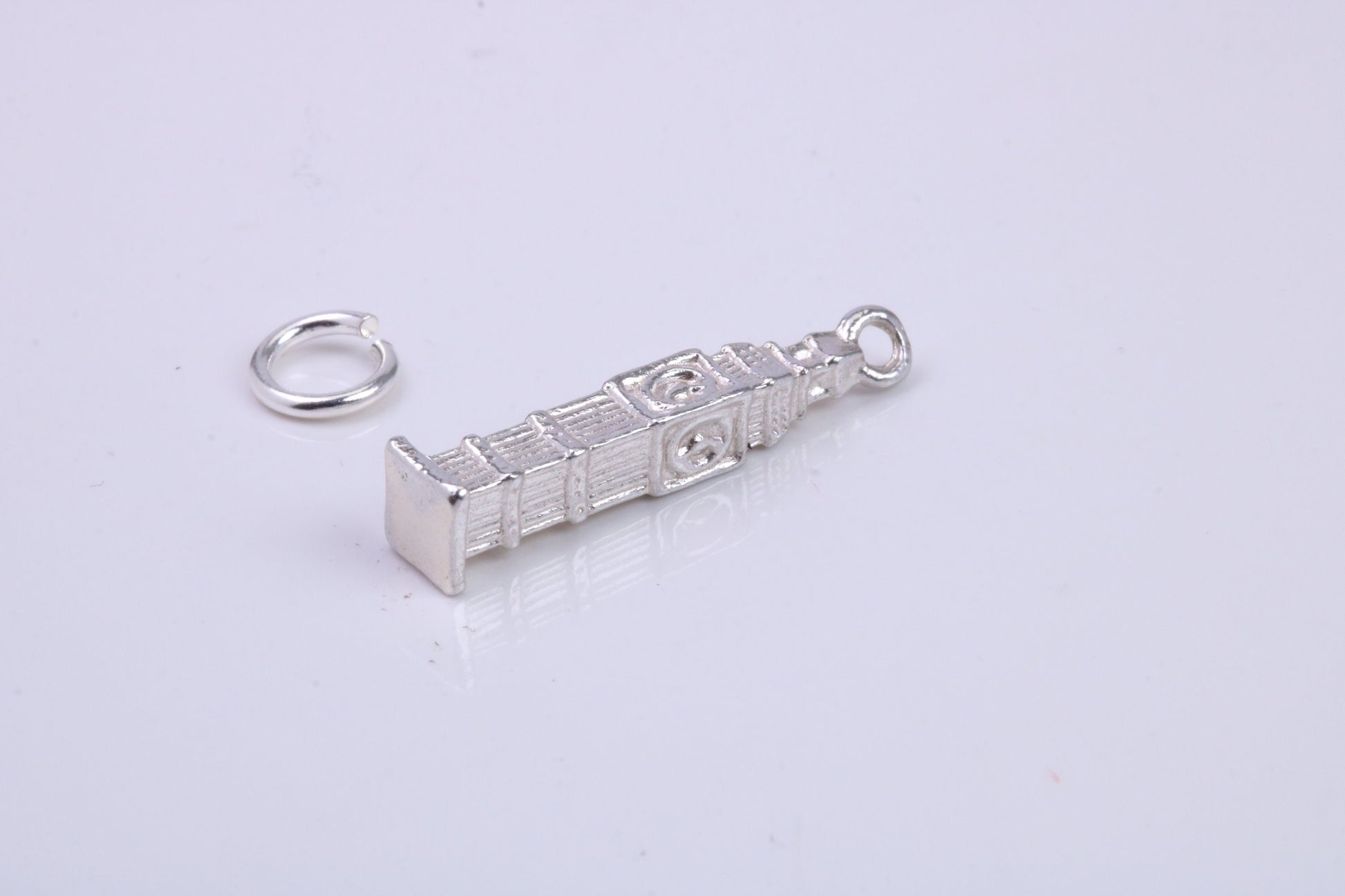 Iconic London Big Ben Charm, Traditional Charm, Made from Solid 925 Grade Sterling Silver, Complete with Attachment Link