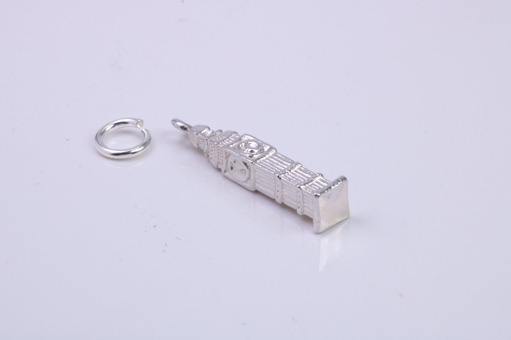 Iconic London Big Ben Charm, Traditional Charm, Made from Solid 925 Grade Sterling Silver, Complete with Attachment Link