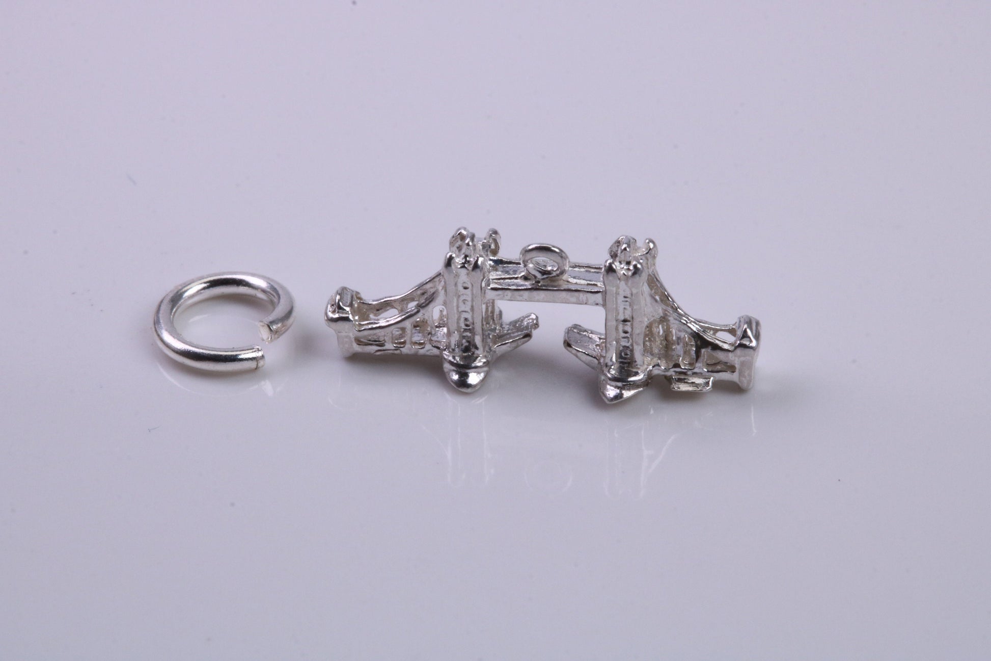 Iconic London Bridge Charm, Traditional Charm, Made from Solid 925 Grade Sterling Silver, Complete with Attachment Link