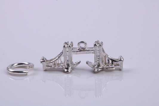 Iconic London Bridge Charm, Traditional Charm, Made from Solid 925 Grade Sterling Silver, Complete with Attachment Link
