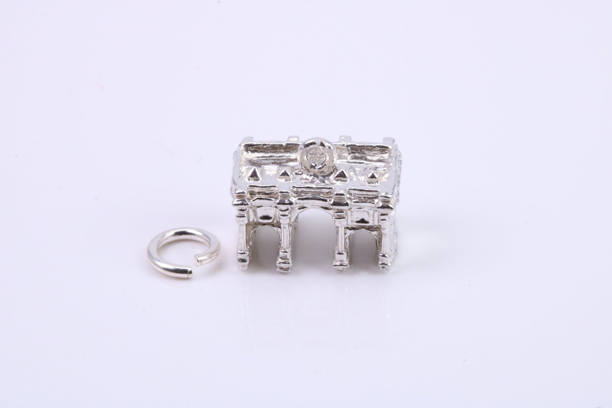 Iconic London Marble Arch Charm, Traditional Charm, Made from Solid 925 Grade Sterling Silver, Complete with Attachment Link