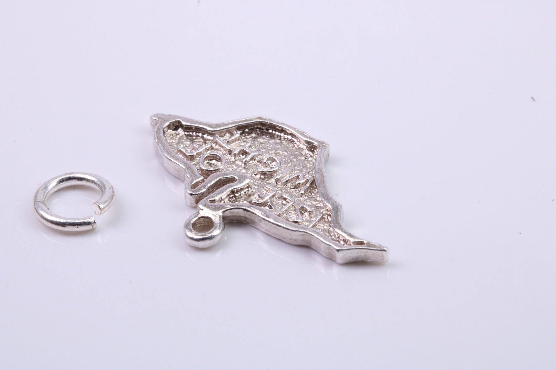 Map of Isle of White Charm, Traditional Charm, Made from Solid 925 Grade Sterling Silver, Complete with Attachment Link