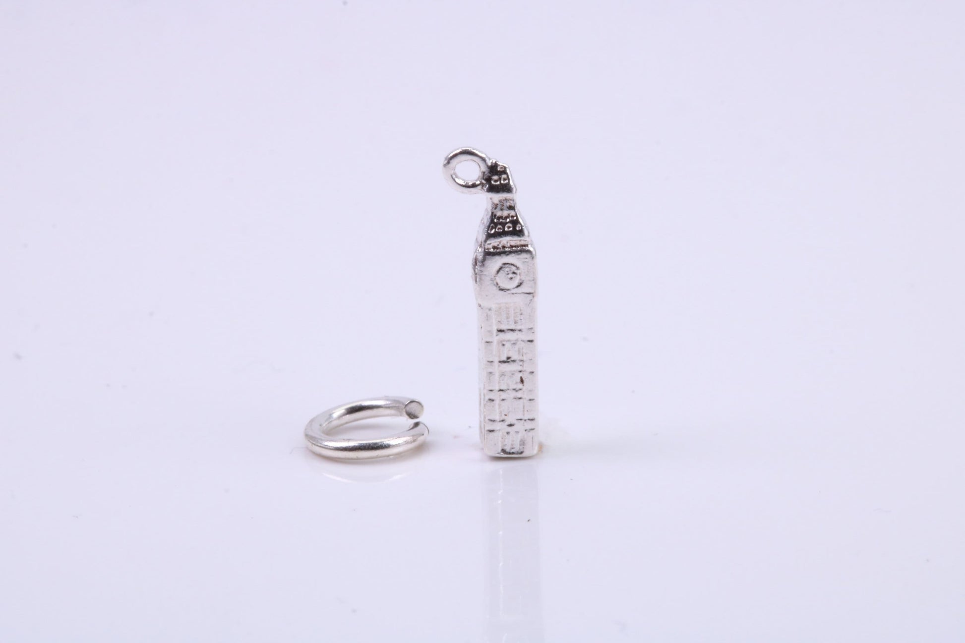 Iconic London Big Ben Charm, Traditional Charm, Made from Solid 925 Grade Sterling Silver, Complete with Attachment Link
