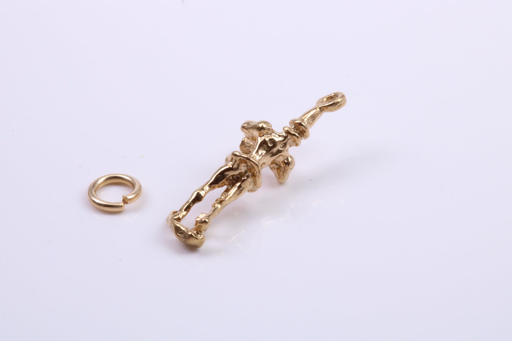 Pied Piper of Hamelin Charm, Traditional Charm, Made from Solid 9ct Yellow Gold, British Hallmarked, Complete with Attachment Link