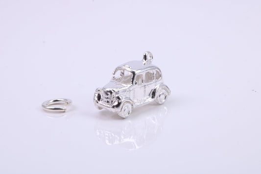 Iconic London Cab Charm, Traditional Charm, Made from Solid 925 Grade Sterling Silver, Complete with Attachment Link