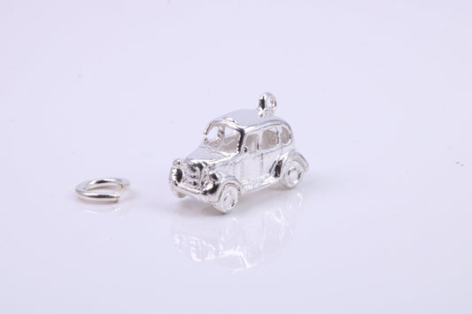 Iconic London Cab Charm, Traditional Charm, Made from Solid 925 Grade Sterling Silver, Complete with Attachment Link