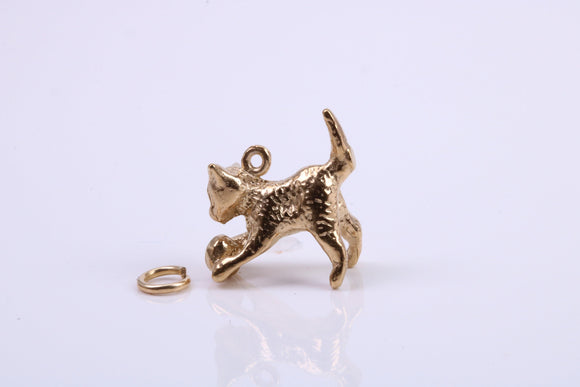 Cat Charm, Traditional Charm, Made from Solid 9ct Yellow Gold, British Hallmarked, Complete with Attachment Link