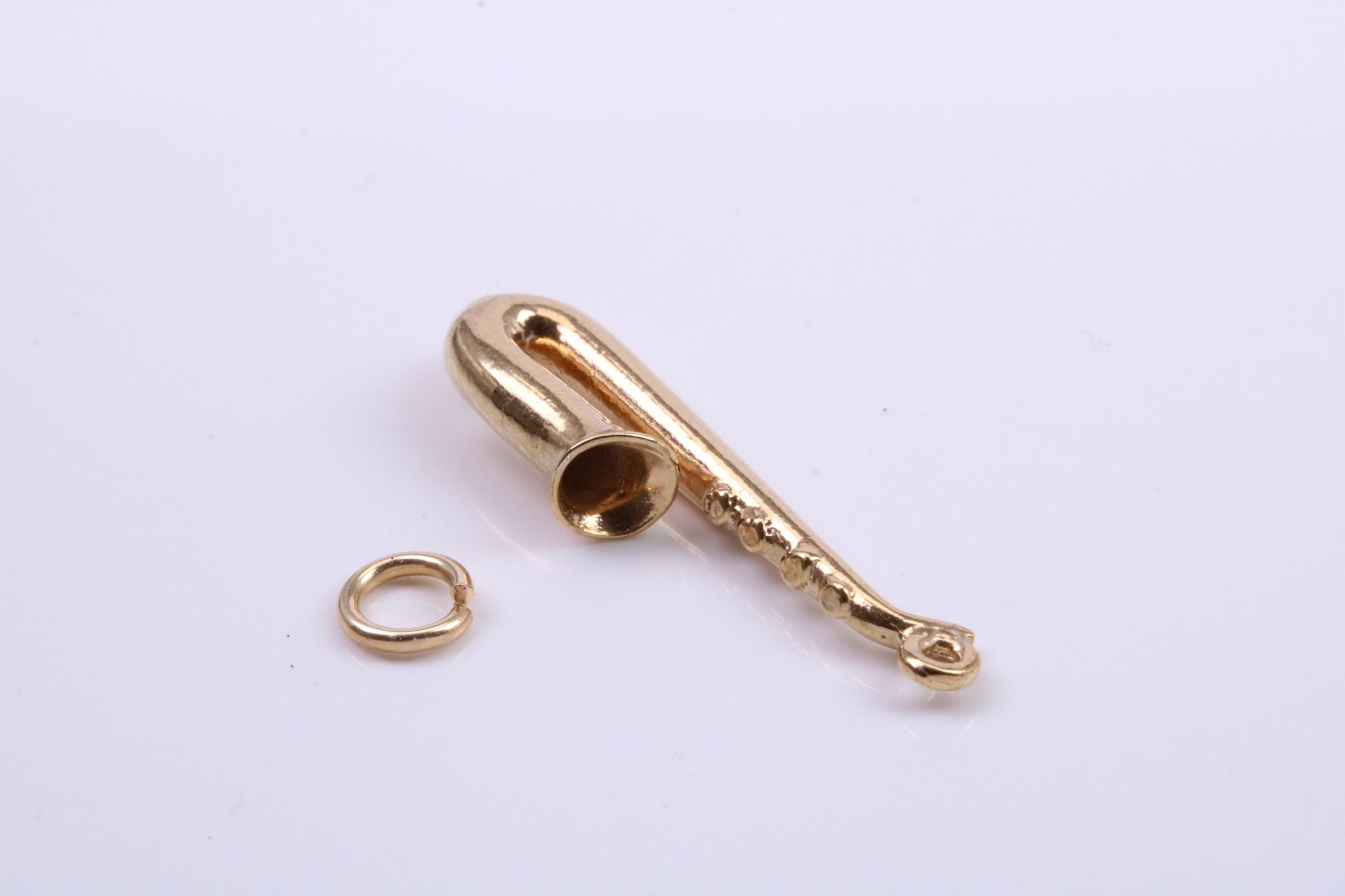 Saxophone Charm, Traditional Charm, Made from Solid 9ct Yellow Gold, British Hallmarked, Complete with Attachment Link