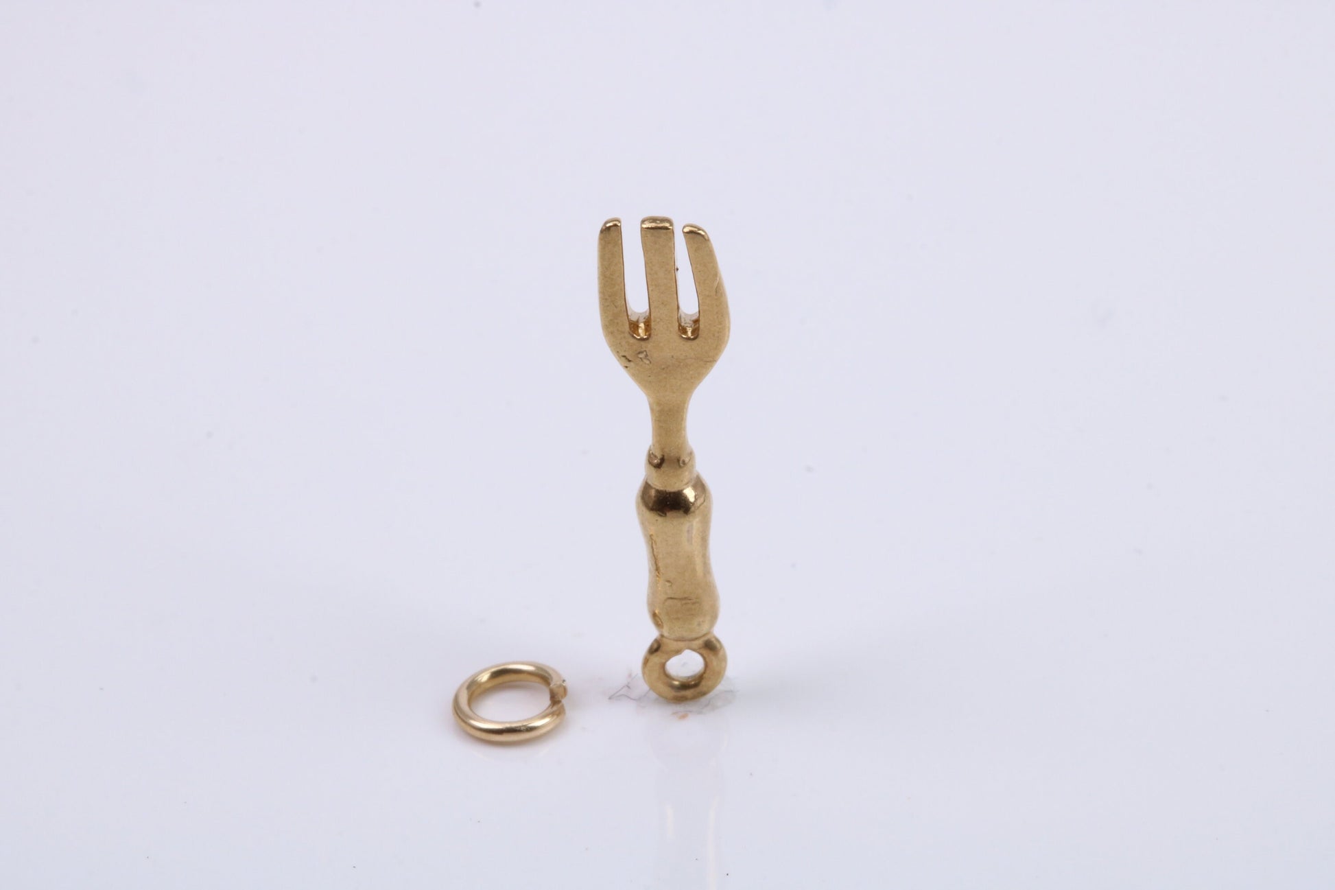 Garden Fork Charm, Traditional Charm, Made from Solid 9ct Yellow Gold, British Hallmarked, Complete with Attachment Link