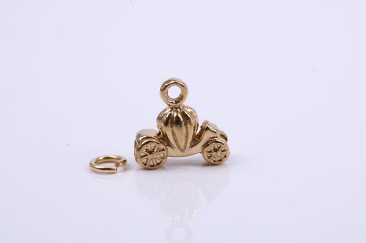 Princess Carriage Charm, Traditional Charm, Made from Solid 9ct Yellow Gold, British Hallmarked, Complete with Attachment Link