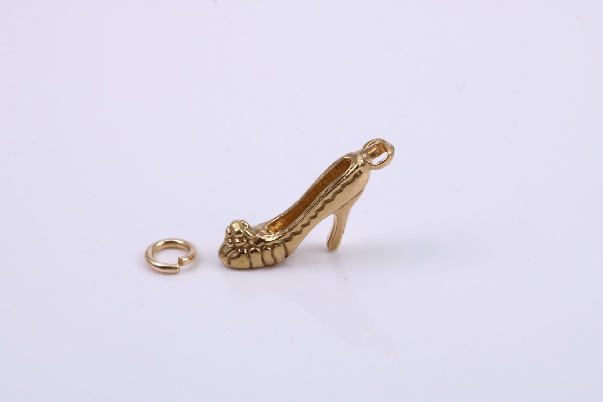 Stiletto Charm, Traditional Charm, Made from Solid 9ct Yellow Gold, British Hallmarked, Complete with Attachment Link