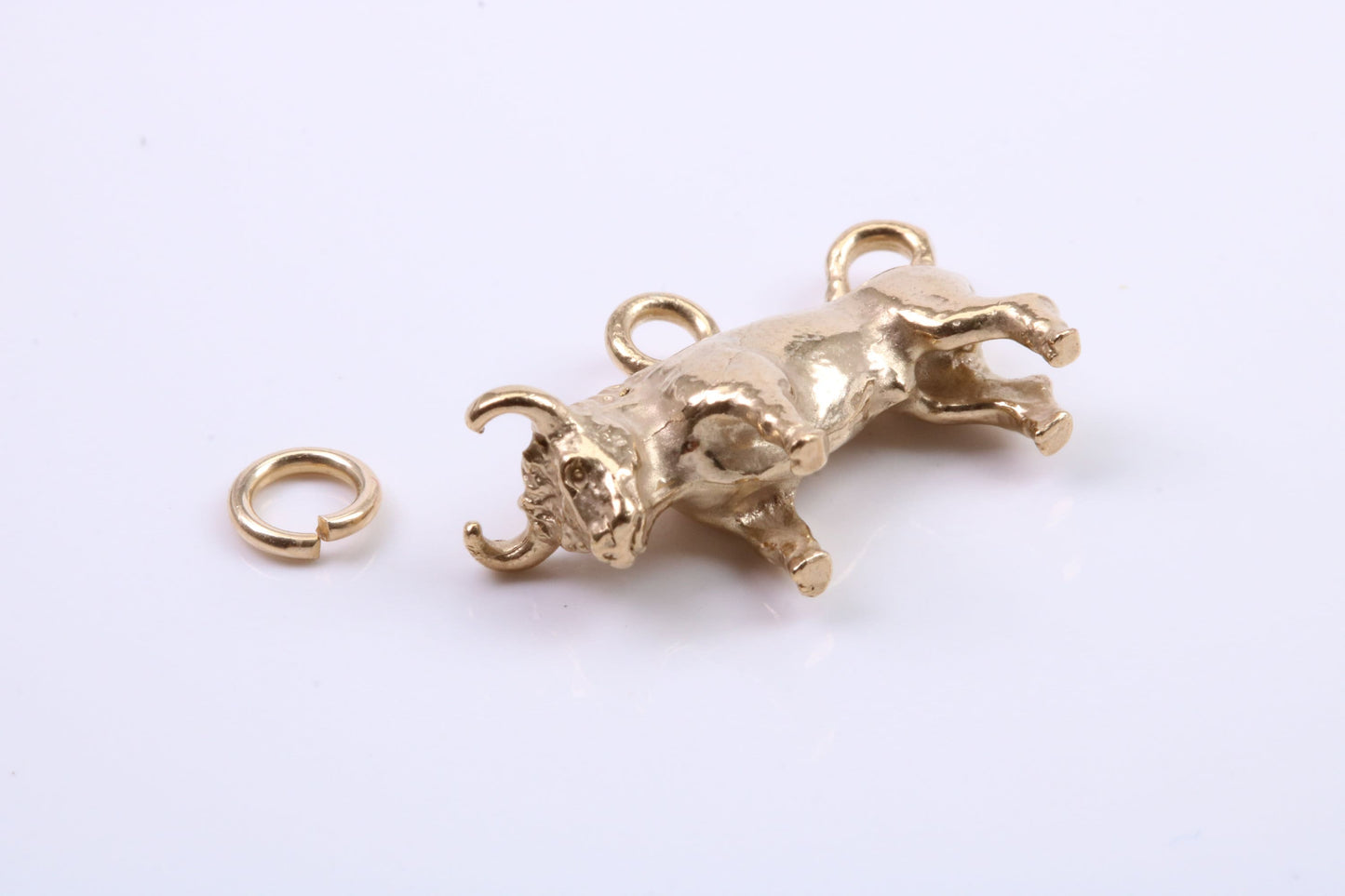 Taurus Zodiac Sign Charm, Traditional Charm, Made from Solid 9ct Yellow Gold, British Hallmarked, Complete with Attachment Link