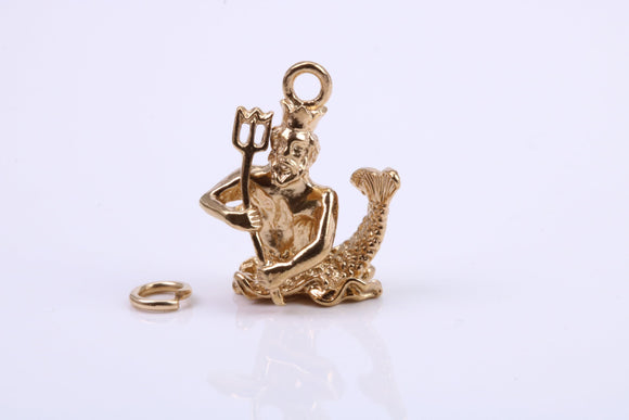 Aquarius Zodiac Sign Charm, Traditional Charm, Made from Solid 9ct Yellow Gold, British Hallmarked, Complete with Attachment Link