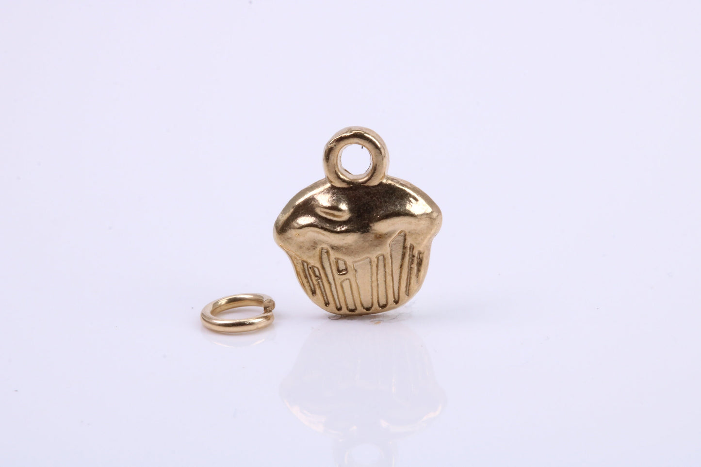 Cup Cake Charm, Traditional Charm, Made from Solid 9ct Yellow Gold, British Hallmarked, Complete with Attachment Link