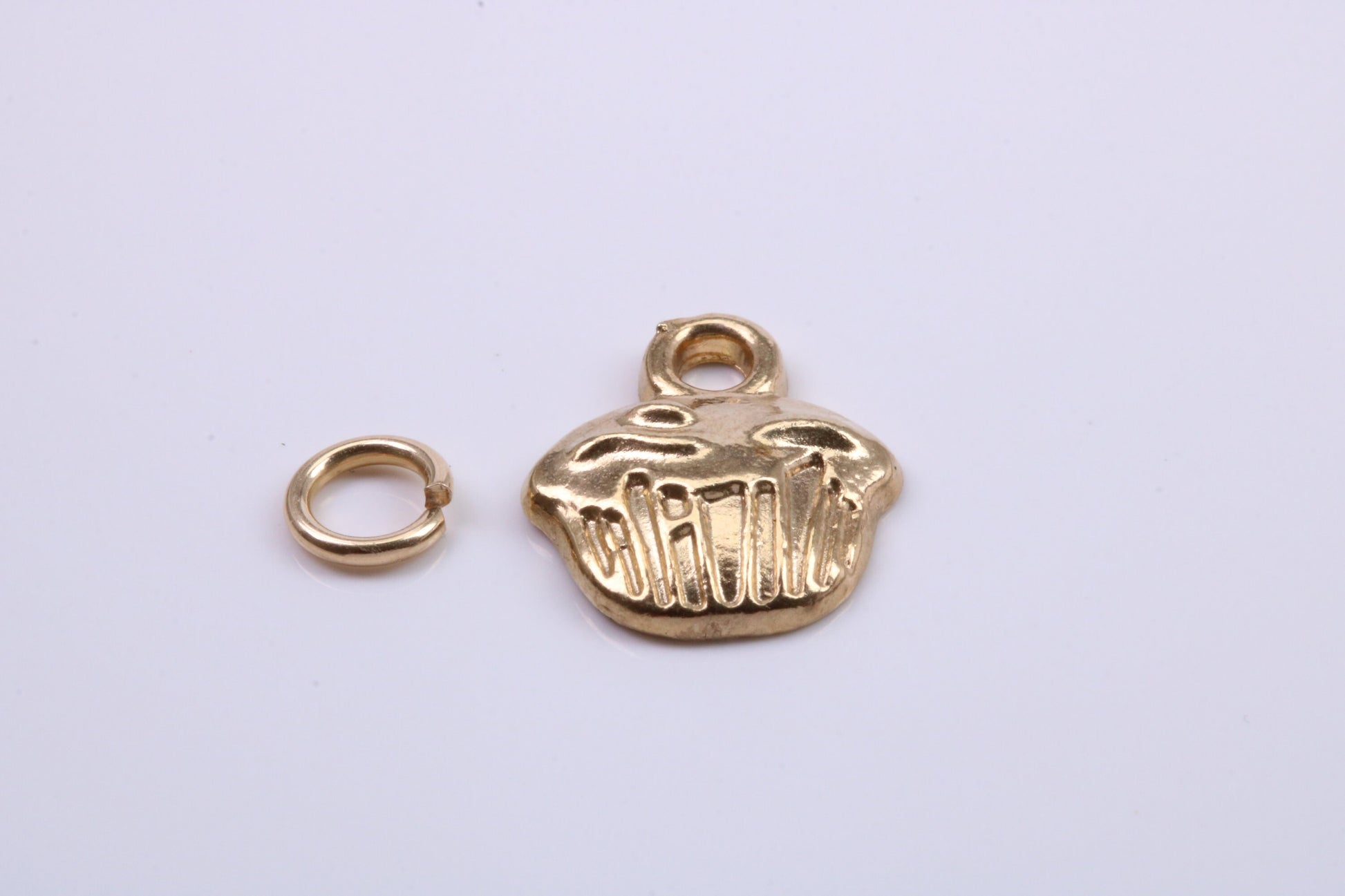 Cup Cake Charm, Traditional Charm, Made from Solid 9ct Yellow Gold, British Hallmarked, Complete with Attachment Link