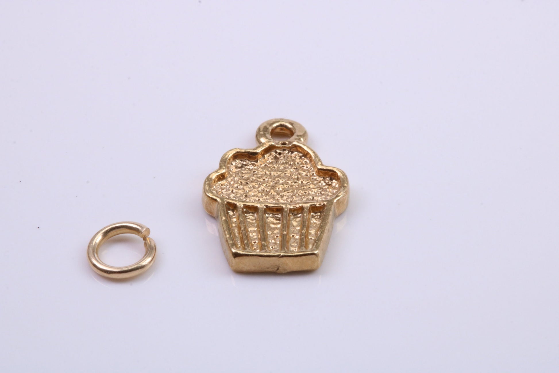 Cup Cake Charm, Traditional Charm, Made from Solid 9ct Yellow Gold, British Hallmarked, Complete with Attachment Link