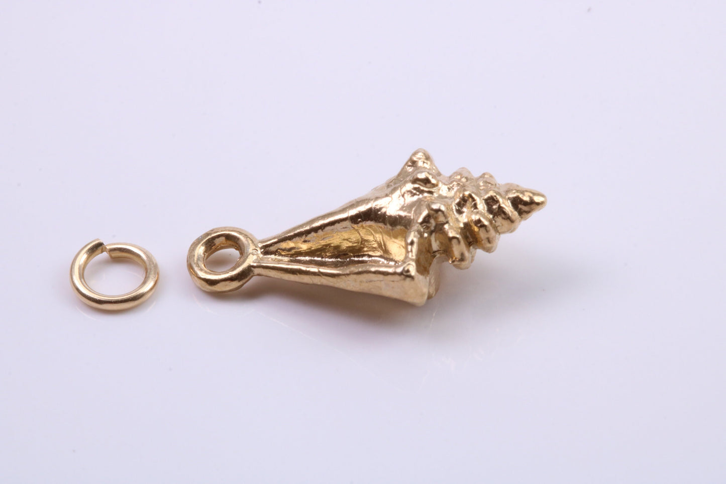 Sea Shell Charm, Traditional Charm, Made from Solid 9ct Yellow Gold, British Hallmarked, Complete with Attachment Link