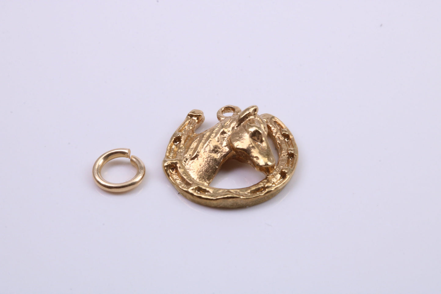 Good Luck Horse Head Shoe Charm, Traditional Charm, Made from Solid 9ct Yellow Gold, British Hallmarked, Complete with Attachment Link