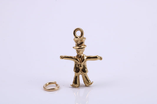 Scarecrow Charm, Traditional Charm, Made from Solid 9ct Yellow Gold, British Hallmarked, Complete with Attachment Link