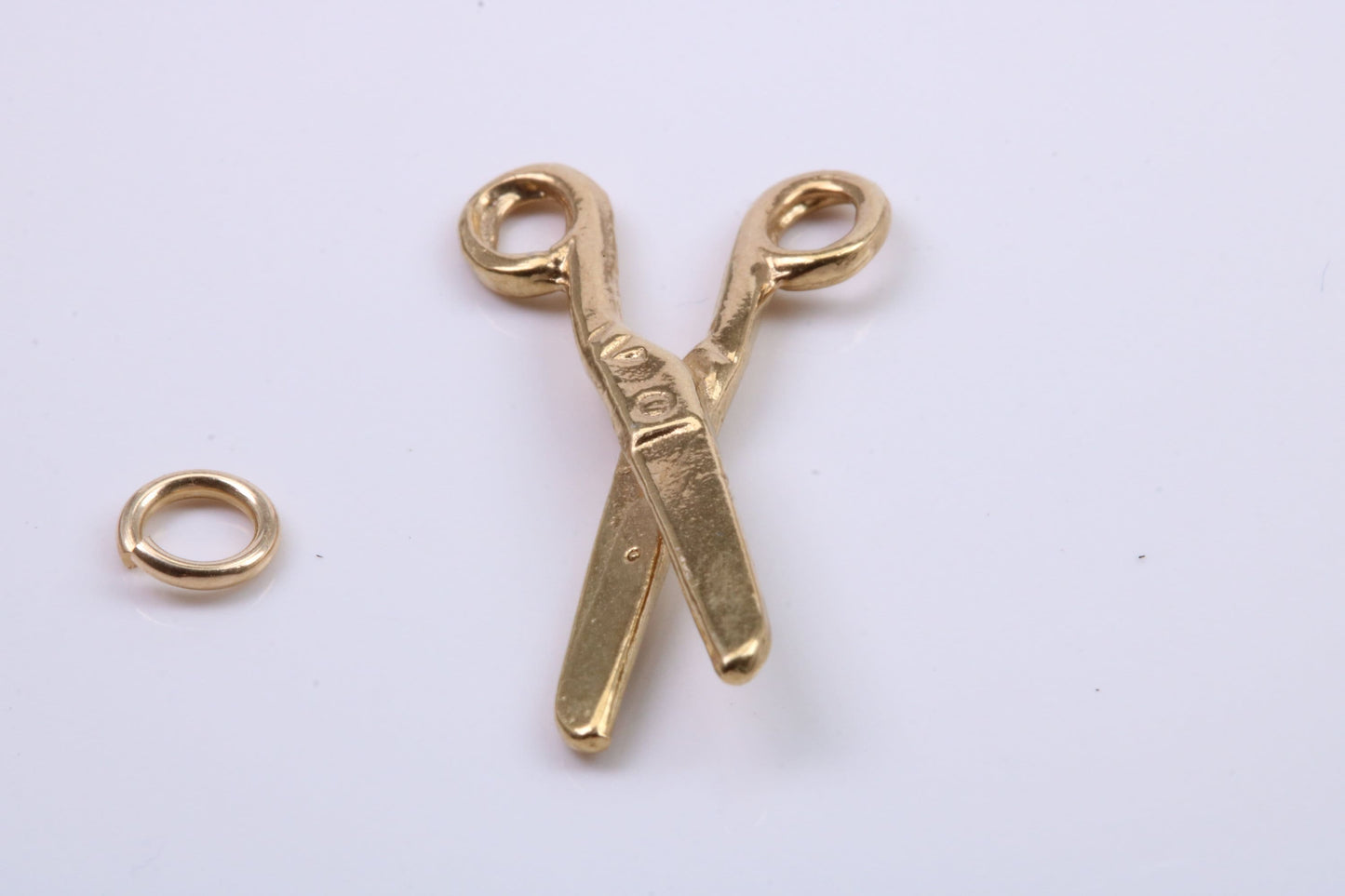 Scissor Charm, Traditional Charm, Made from Solid 9ct Yellow Gold, British Hallmarked, Complete with Attachment Link