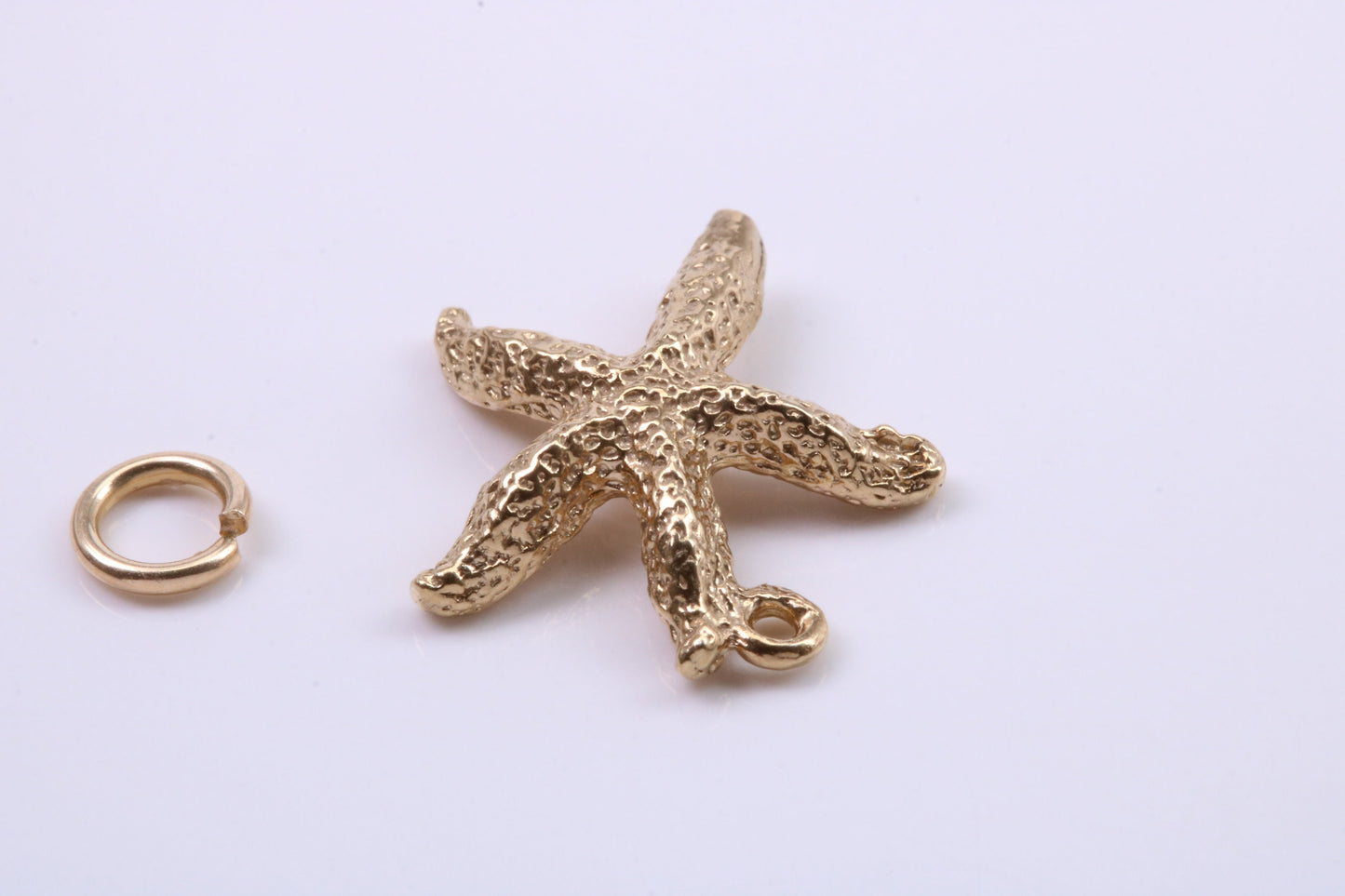 Star Fish Charm, Traditional Charm, Made from Solid 9ct Yellow Gold, British Hallmarked, Complete with Attachment Link