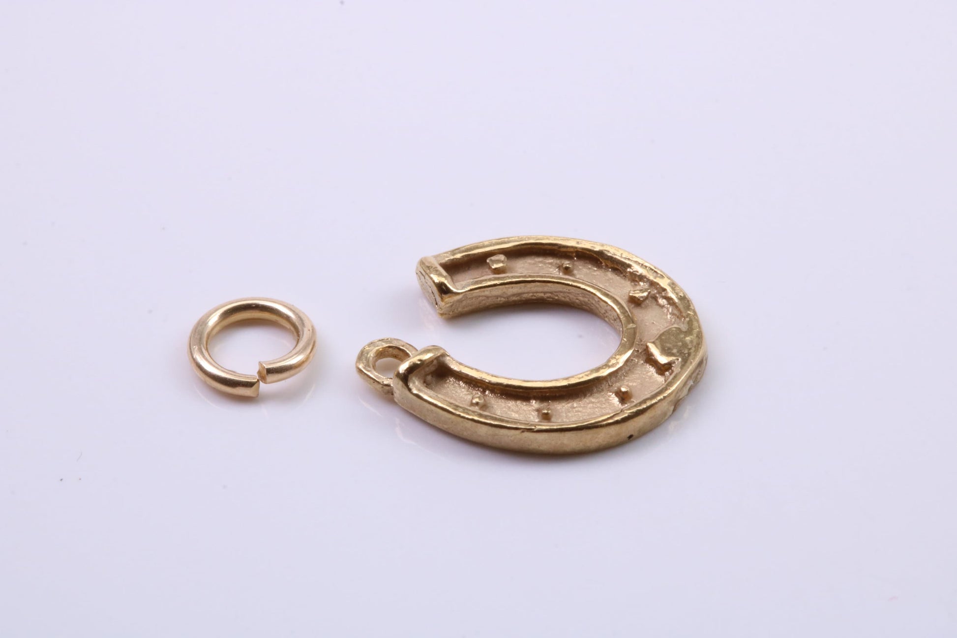 Good Luck Horse Shoe Charm, Traditional Charm, Made from Solid 9ct Yellow Gold, British Hallmarked, Complete with Attachment Link