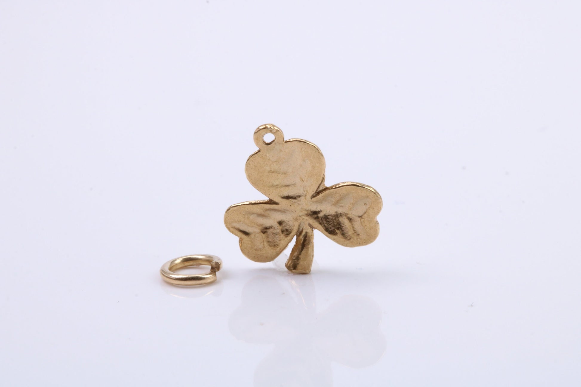 Clover Leaf Charm, Traditional Charm, Made from Solid 9ct Yellow Gold, British Hallmarked, Complete with Attachment Link