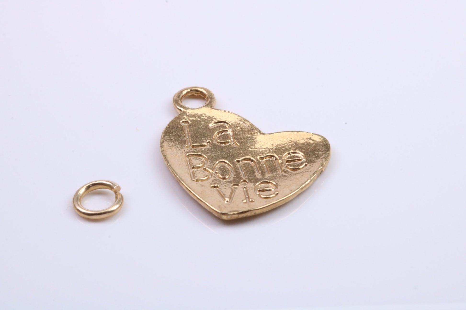 La Bonne Vie Charm, Traditional Charm, Made from Solid 9ct Yellow Gold, British Hallmarked, Complete with Attachment Link
