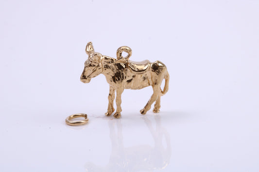 Farm Mule Charm, Traditional Charm, Made from Solid 9ct Yellow Gold, British Hallmarked, Complete with Attachment Link